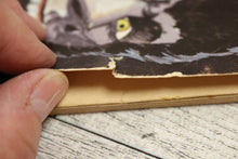 Load image into Gallery viewer, Meet the Werewolf by Georgess McHargue - Paperback