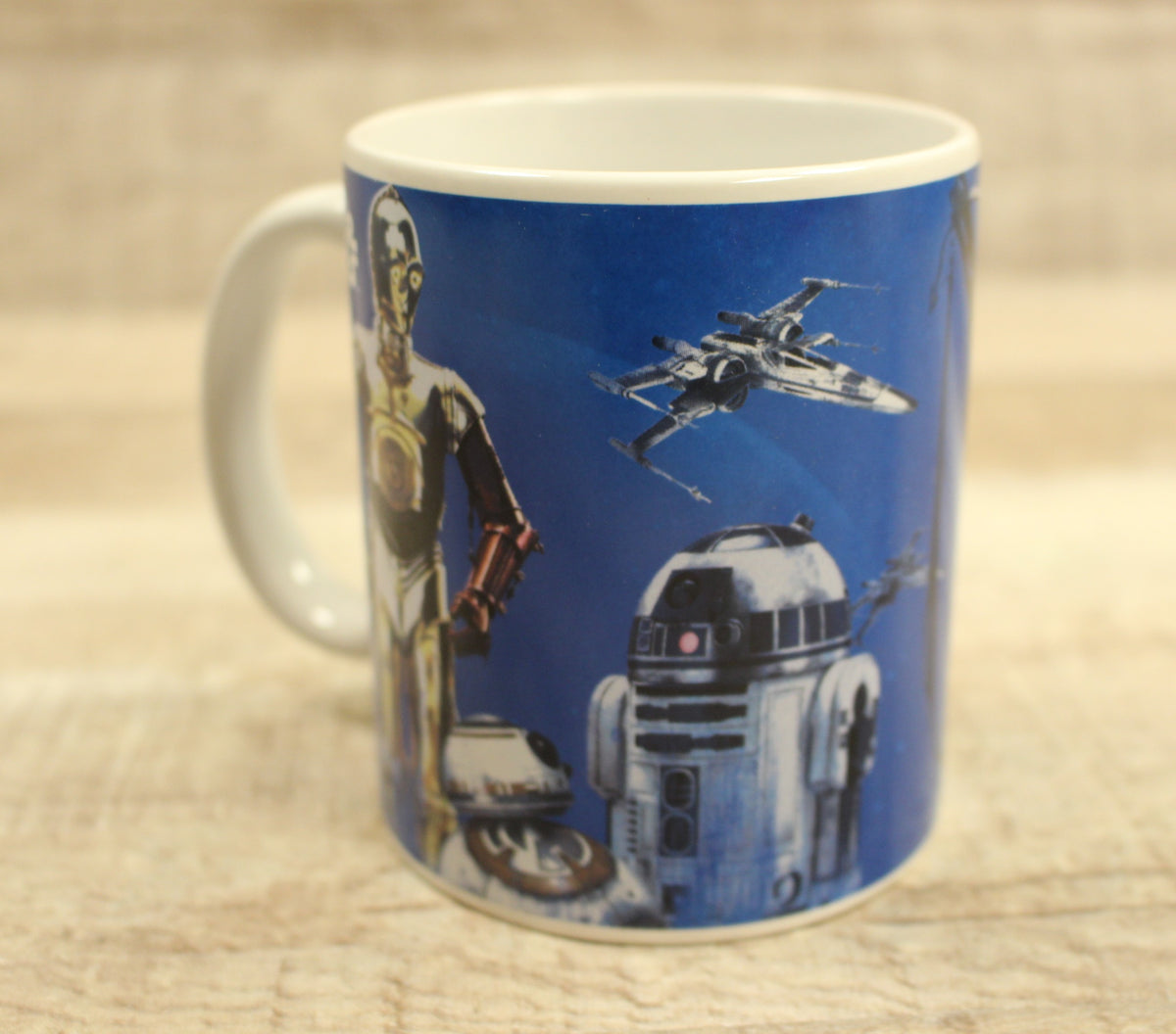 Blue Galerie Star Wars Coffee/Tea Cup/Mug With Chewbacca, Finn, C3P