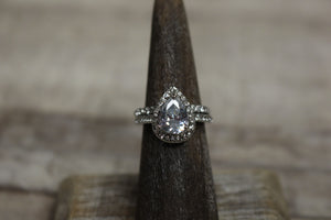 Costume Fashion Jewelry Sparkly Men's Women's Rings Size: 05 -New