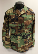 Load image into Gallery viewer, US Navy Seabees Woodland Hot Weather Combat Jacket - Large Regular - Used