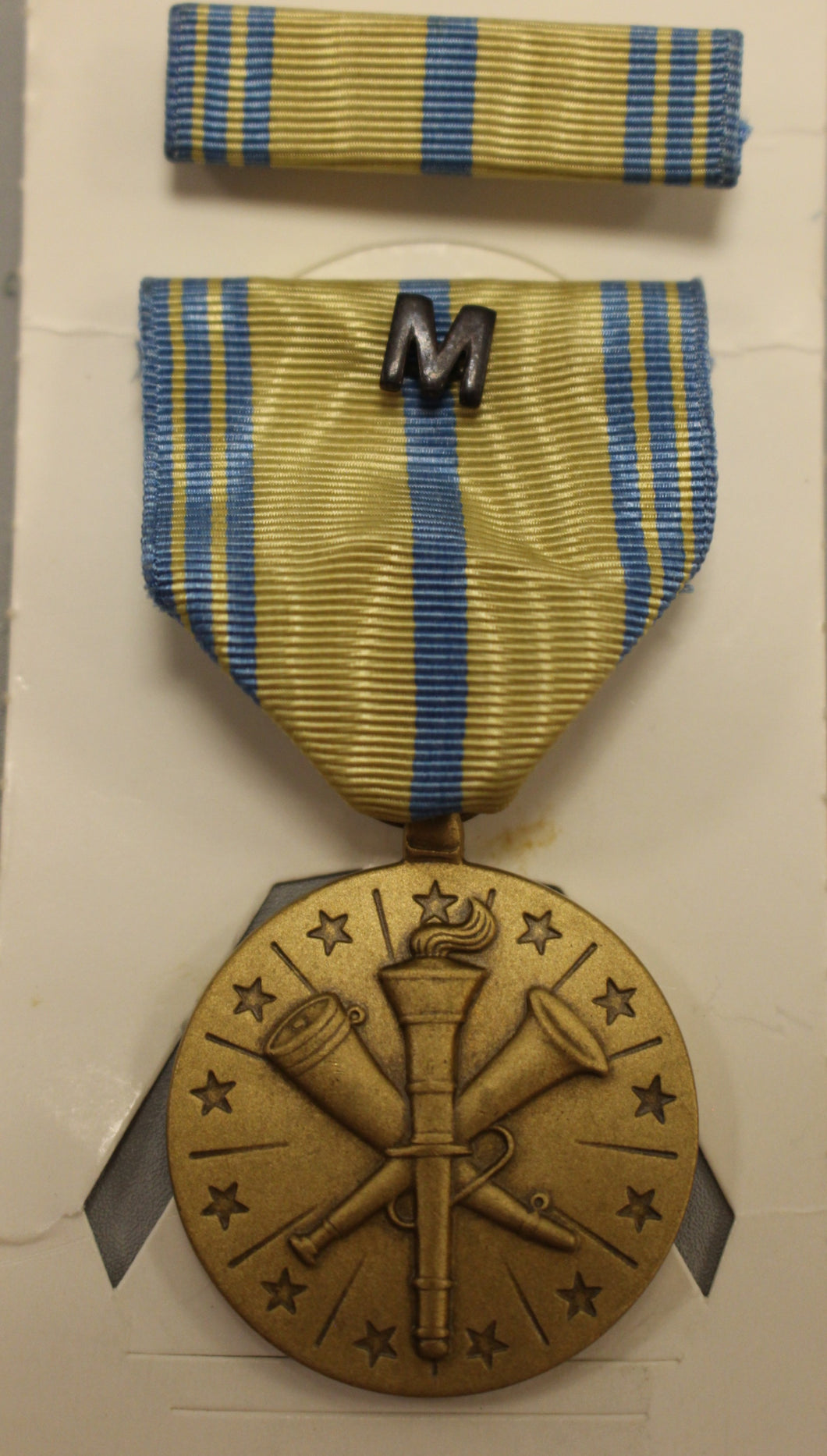 US Military Issued Army Reserve Medal, For Military Achievement - New