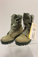 Load image into Gallery viewer, Belleville Women's FAFTW Temperate Weather Combat Boots - Sage - 4.0 - New