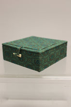 Load image into Gallery viewer, Chinese Stone Seal Stamp and Ink Set - "Sarah" - Used