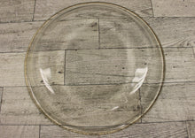 Load image into Gallery viewer, Vintage Fire King Clear Glass Pie Plate - 8&quot; - Used