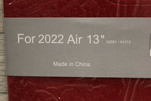 Load image into Gallery viewer, 2022 MacBook Air 13" A2681/A3113 Hard Case with Keyboard - New