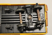 Load image into Gallery viewer, Lot of 18 Vintage Train Cars - Some for Parts - Used