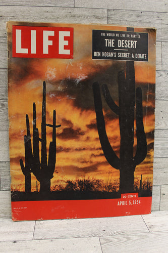 Life Magazine - April 5, 1954 - Desert - Used