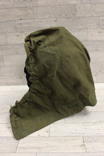 Load image into Gallery viewer, WWII M-1943 Hood for Filed Jacket - Used