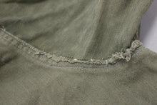 Load image into Gallery viewer, WWII US Marine Corps P-44 Herringbone HBT Utility Jacket - Used