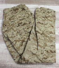 Load image into Gallery viewer, USMC Marine Desert Combat Trouser Pants - Small Regular - Used