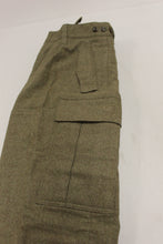 Load image into Gallery viewer, German Wilhelm Schwarz Wool Cargo Trousers - 174/78 - Used
