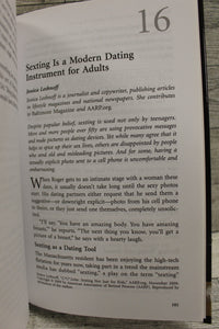 Sexting (At Issue) - Stefan Kiesbye