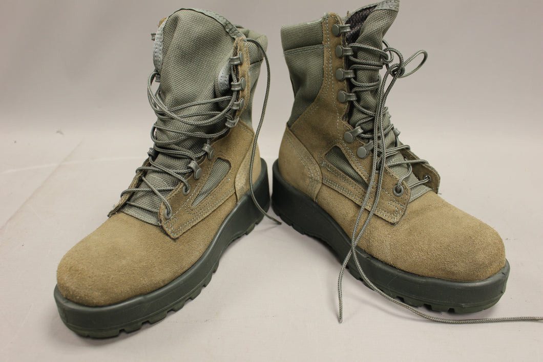Wellco Women's Temperate Weather Combat Boot - Size: 5.5RF - Sage Green - Used
