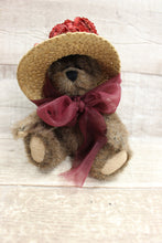 Load image into Gallery viewer, Boyd&#39;s Bears and Friends Ginnie Higgenthrope Stuffed Bear -New
