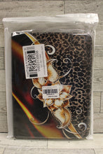 Load image into Gallery viewer, iPad Pro 11 Metallic Flower Case - New