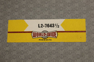 World Wide Products Round 3 Ring Binder - L2-7643 1/2 - Used
