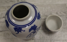 Load image into Gallery viewer, Chinese Porcelain Ginger Jar with Lid - Blue &amp; White - Used