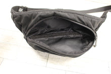 Load image into Gallery viewer, Adidas Belly Waist Pack - Black - Used