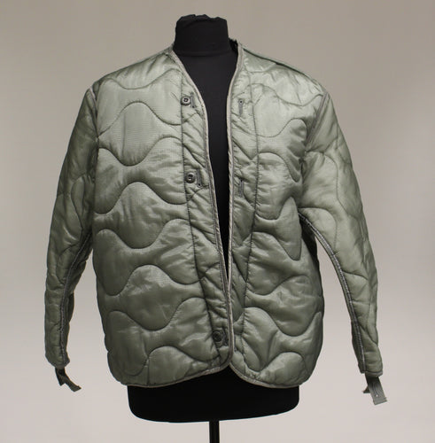US Military Cold Weather Coat Liner, 8415-01-527-7317, Medium