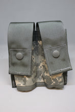 Load image into Gallery viewer, Molle II ACU 40mm Pyrotechnic Pouch (Double) - 8465-01-524-7636 - Used