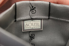 Load image into Gallery viewer, Soleil Squeeze Coin Purse - Gray - New