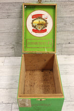 Load image into Gallery viewer, Gran Habano Green Cigar Box - 7&quot; x 4.75&quot; x 3.75&quot; - Used
