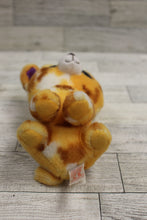Load image into Gallery viewer, Ty Beanie Boos Pablo - 9&quot; - Used