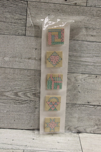 Patchwork Quilt Wooden Button Covers - #28238 - New