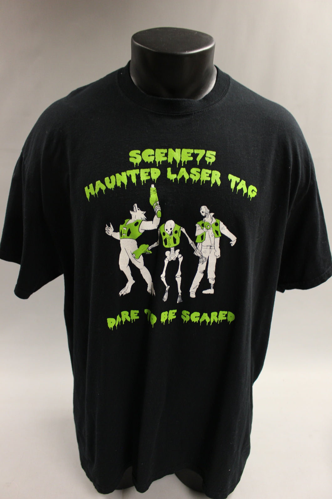 Scene75 Haunted Laser Tag Men's T Shirt Size XLarge -Used