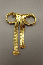 Load image into Gallery viewer, Premier Designs Bow Brooch - Gold Tone - Gold Nugget - Used
