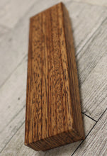 Load image into Gallery viewer, Staticmaster for Cameras - Model 1C200 - Used