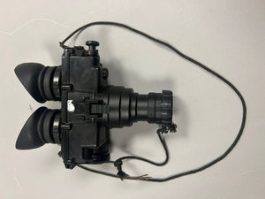 PVS-7 Gen 2 Night Vision Goggles with Mount & Carrying Bag - Used