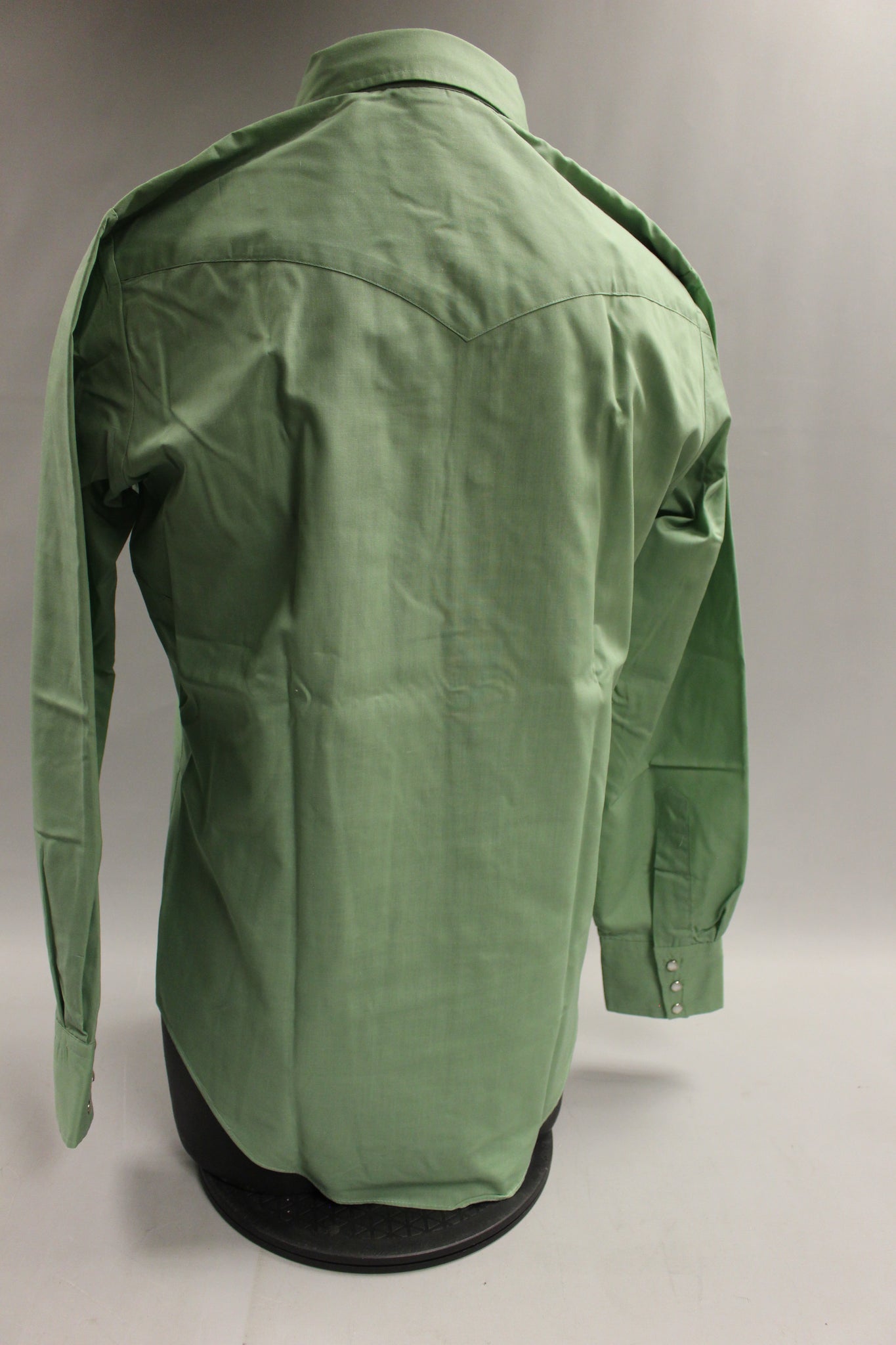 Sears Men's Western Wear Button Up Dress Shirt Size 15 1/2x35 -Green - Military Steals and Surplus Sears Men's Western Wear Button Up Dress Shirt Size 15 1/2x35 -Green - Military Steals and Surplus