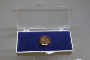 Federal Government Civil Employee 10 Year Service Award Lapel Pin - Used