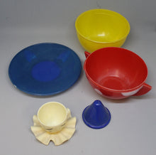 Load image into Gallery viewer, Vintage Tak-A-Part Toy Clown Feeding Set - Used