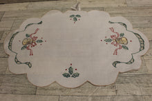 Load image into Gallery viewer, Vintage Christmas Embroidered Oval Dolly Placemat - Set of 2 - Scallops - Used