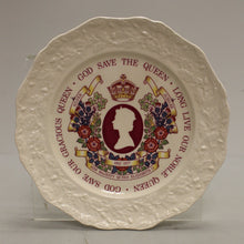 Load image into Gallery viewer, 1977 Mason's Ironstone Queen Elizabeth II Silver Jubilee Commemorative Plate