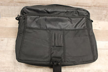 Load image into Gallery viewer, Targus Over The Shoulder Laptop Carrying Case -Black -Used