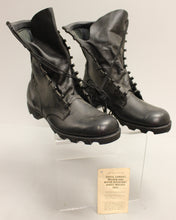 Load image into Gallery viewer, Vintage 1980s US Army Combat Boots - Size: 11.5N - Used