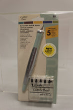 Load image into Gallery viewer, Cutter Bee Retractable Knife &amp; Blades - Set of 5 blades - New