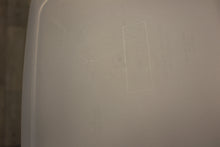 Load image into Gallery viewer, Anchor Hocking Servin Saver Container with White Lid - 2.5 Qt / 2.4 L - 5839