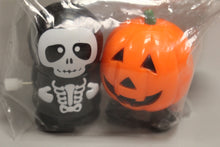 Load image into Gallery viewer, Halloween Wind Up Toys - Pack of 2 - Skeleton &amp; Pumpkin - New