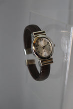 Load image into Gallery viewer, Women&#39;s Small Band Quartz Wrist Watch -Used