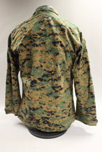 Load image into Gallery viewer, USMC Marine Corp Woodland Marpat Combat Jacket Coat - Medium Long - Used