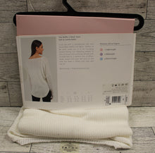 Load image into Gallery viewer, Wander Hotties Waffle V-NeckTunic - Ivory - Medium - New