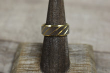 Load image into Gallery viewer, Costume Fashion Jewelry Sparkly Men&#39;s Women&#39;s Rings -Size: 07 -New