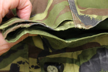 Load image into Gallery viewer, Dutch Army Woodland Wet Weather Parka - Nat Weer Bilaminaat - XLarge Long