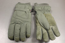 Load image into Gallery viewer, Military Issued Winter Gloves - 7126-FGS - Foliage Green - Small - New