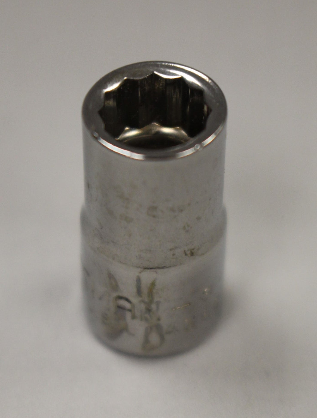 Craftsman 1/4” Drive 12 Point 9/32” Socket - G-43602 - Used