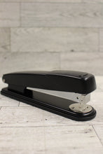 Load image into Gallery viewer, OfficeMax Full Strip Stapler - Standard Stapler- 20 Sheet Capacity - New
